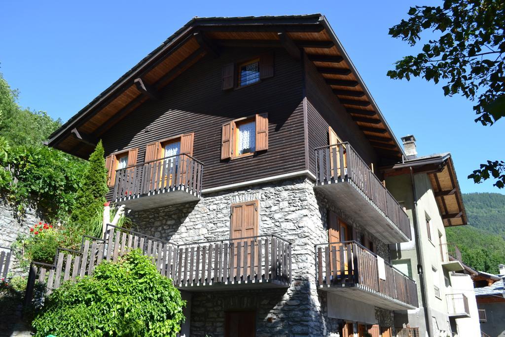 Maison Du Tata Antey-Saint-Andre Ngoại thất bức ảnh
